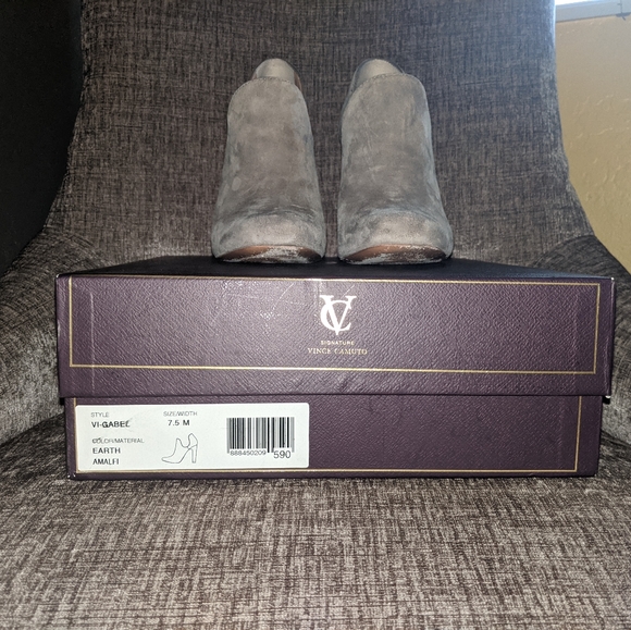 Vince Camuto Earth Amalfi booties - Picture 7 of 7